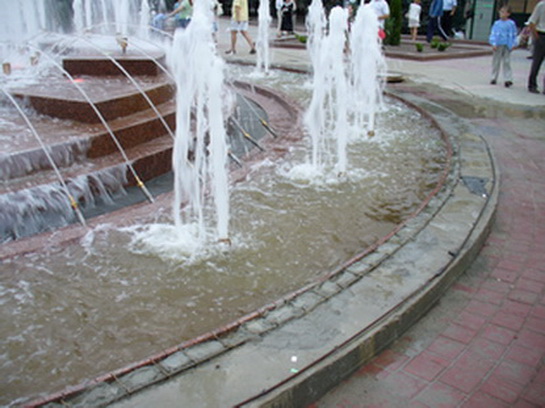 строительство фонтана